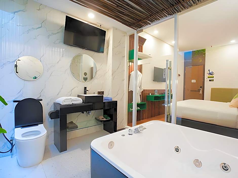 Oak Tree Urban Hotel