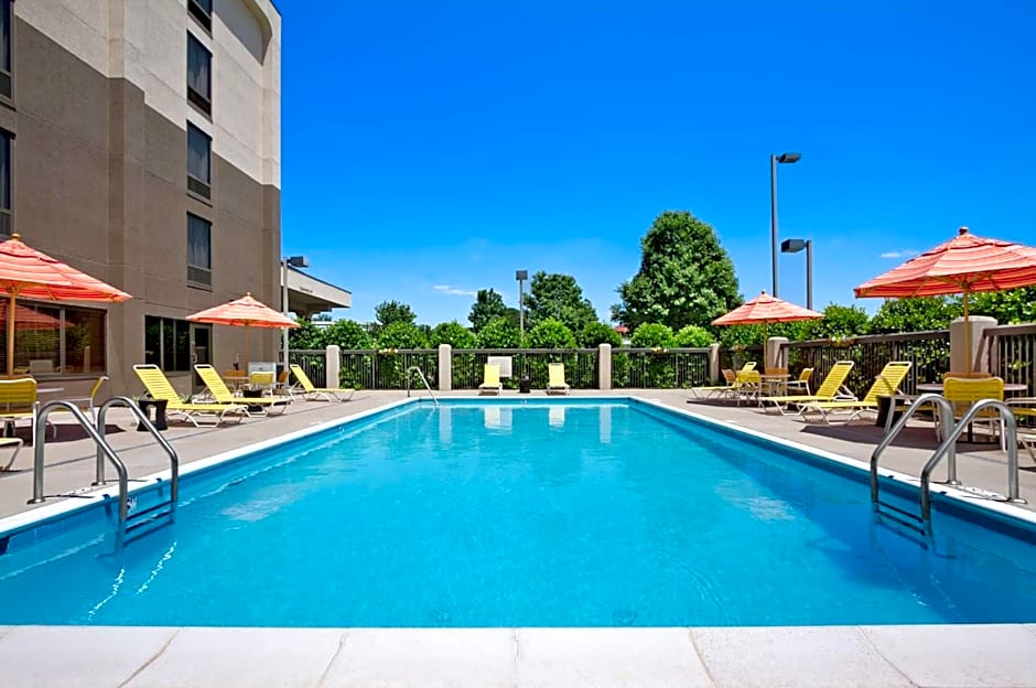 Hampton Inn By Hilton Lexington Park