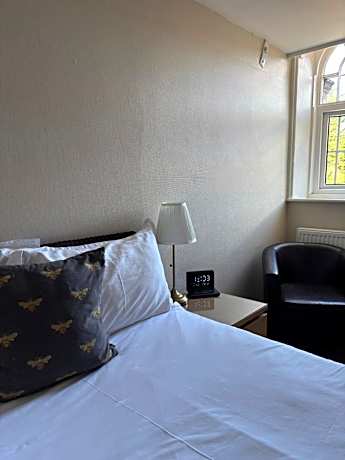 Single Room with Park View