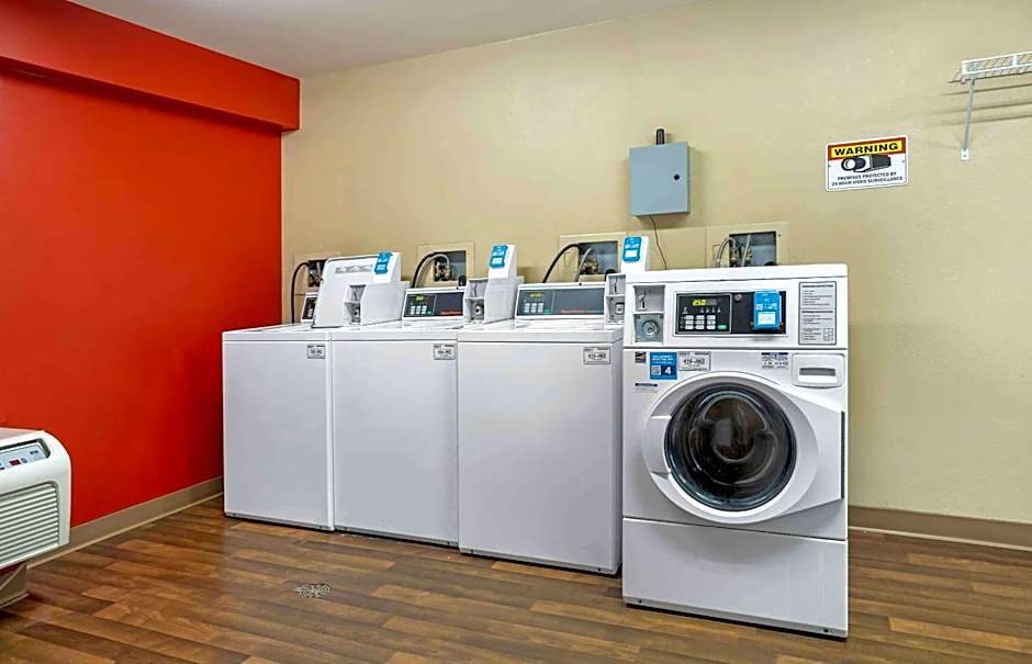 Extended Stay America Suites - Long Island - Bethpage