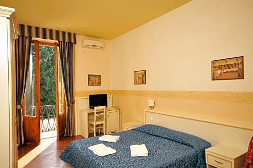 Hotel Marine
