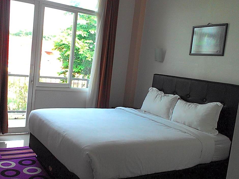 Hasanah Guesthouse Sawojajar