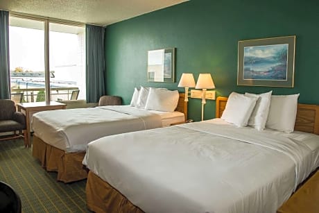 2 Double Beds Non-Smoking