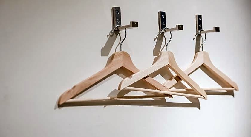 Traveller-Inn Day Moon Hotel