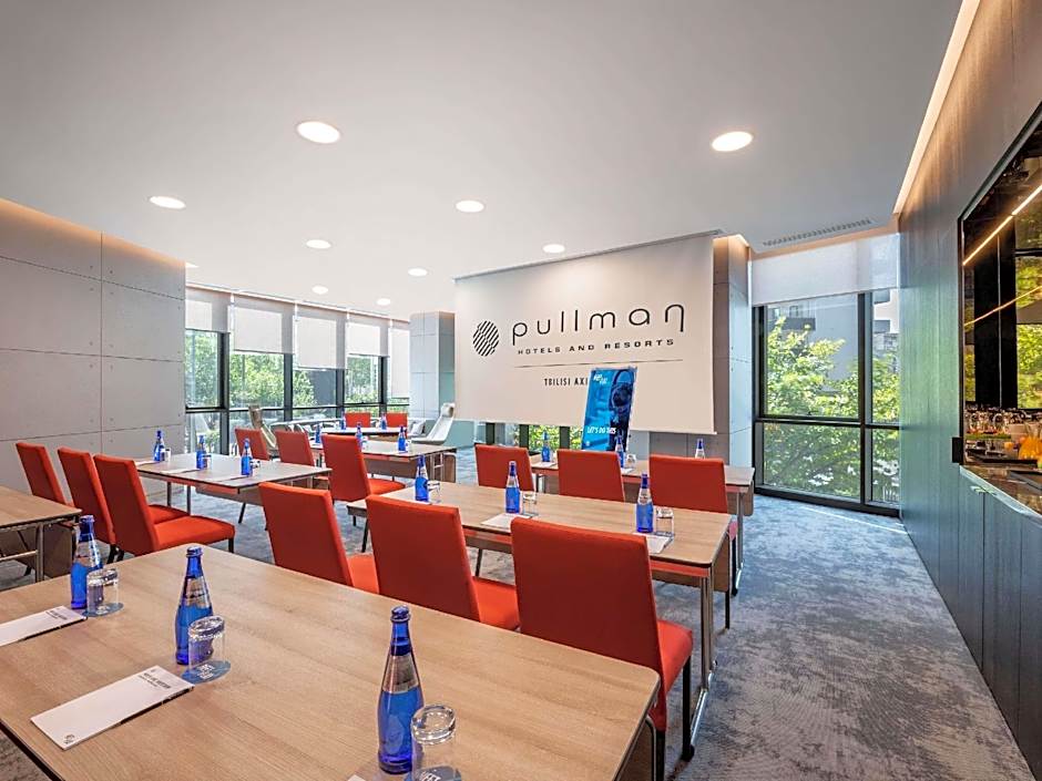 Pullman Tbilisi Axis Towers