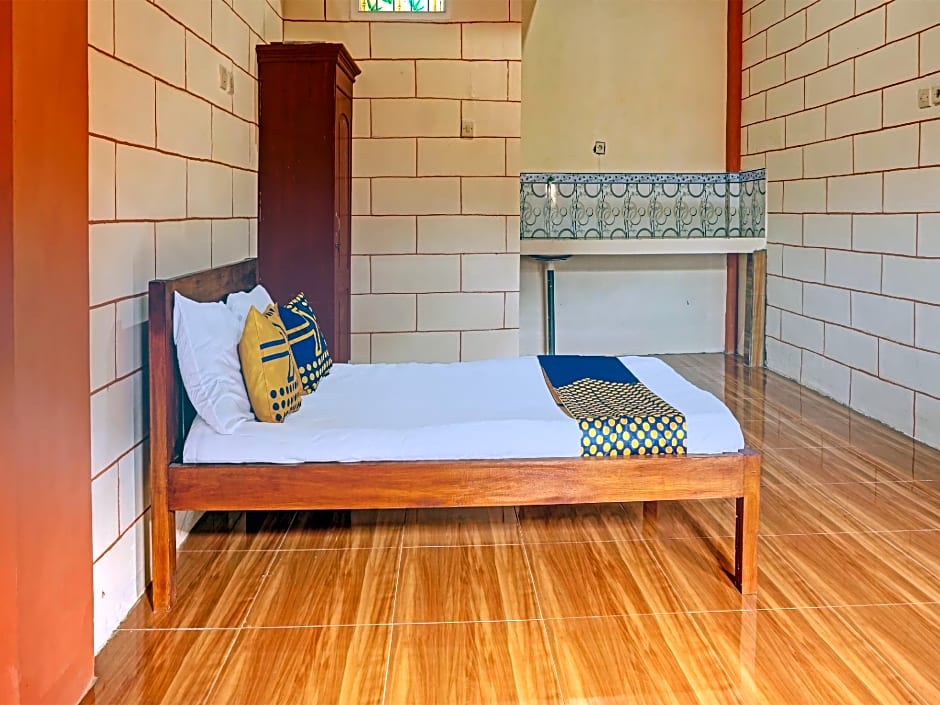 OYO Life 92568 Penginapan Joglo Syariah