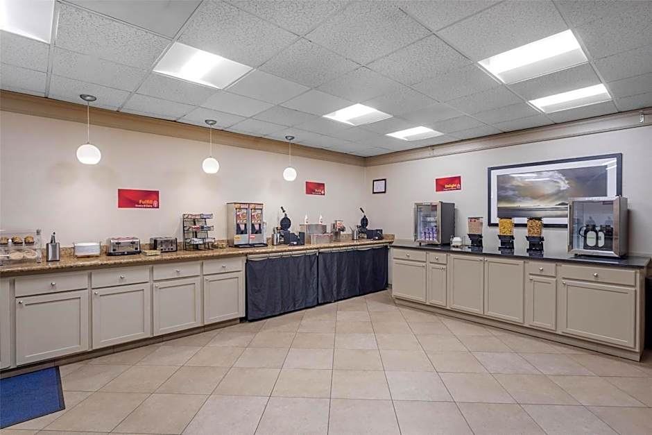Best Western Plus Harbor Plaza And Conference Center