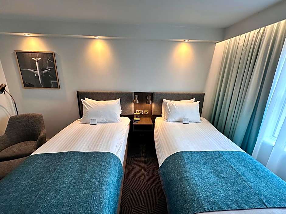 Holiday Inn Bristol Airport By IHG