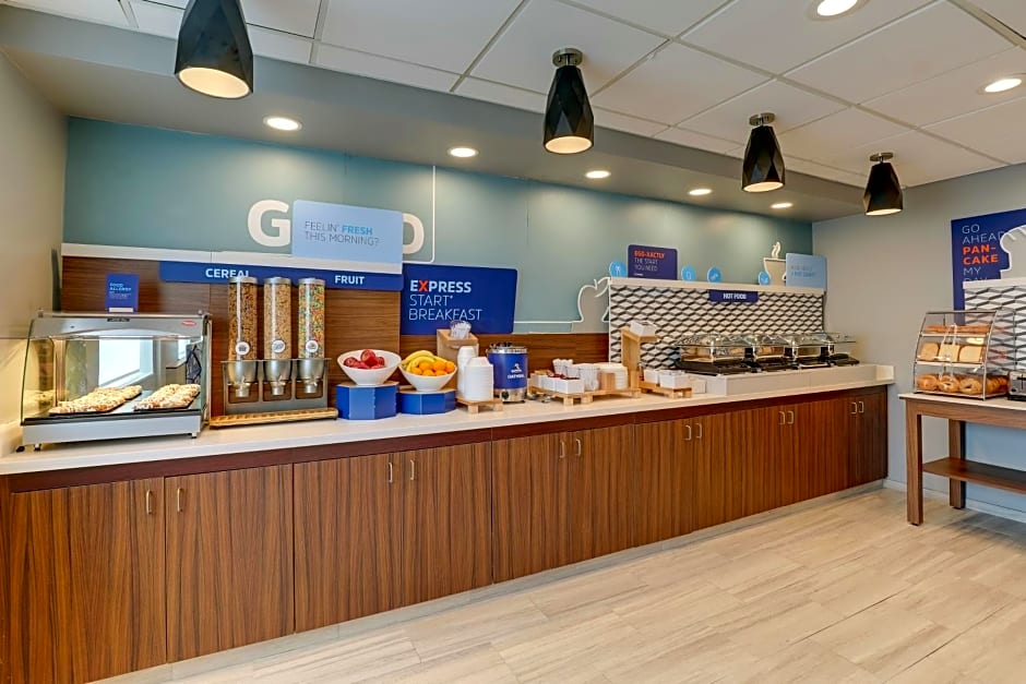 Holiday Inn Express Kenner - New Orleans Airport, an IHG Hotel