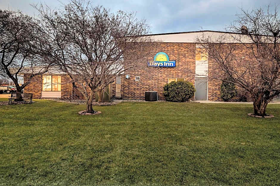 Days Inn by Wyndham Fond du Lac