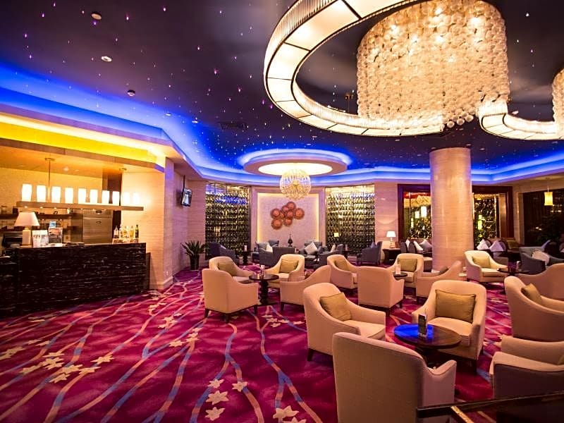 Howard Johnson Nanshan Plaza Bengbu Hotel