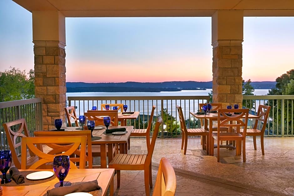 Chateau on the Lake Resort Spa and Convention Center