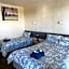 Central Point Motel