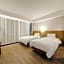 Hotel the Hill