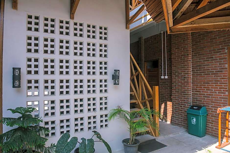 Freddies Santai Sumurtiga