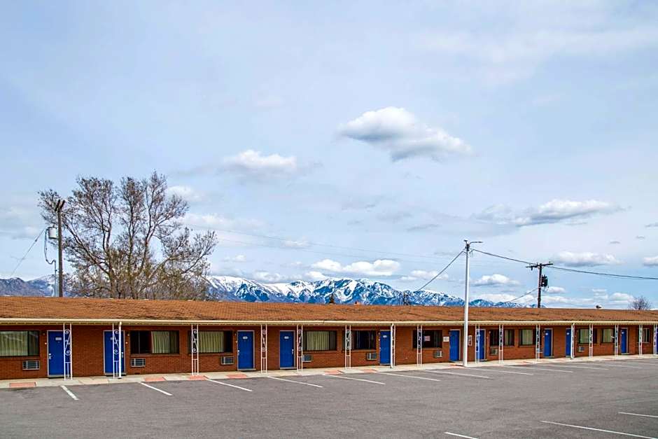 Motel 6-Tremonton, UT
