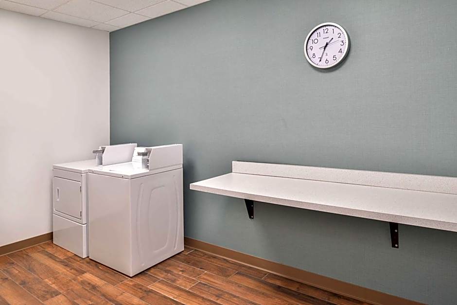 Hampton Inn By Hilton Emporia, KS