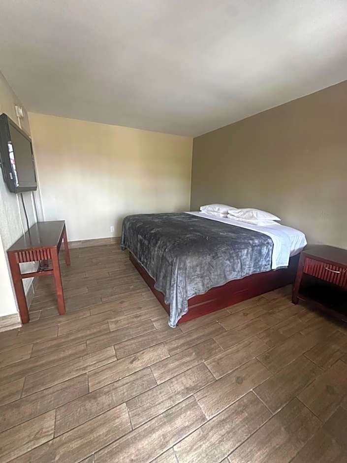 Budget Inn - St. Petersburg