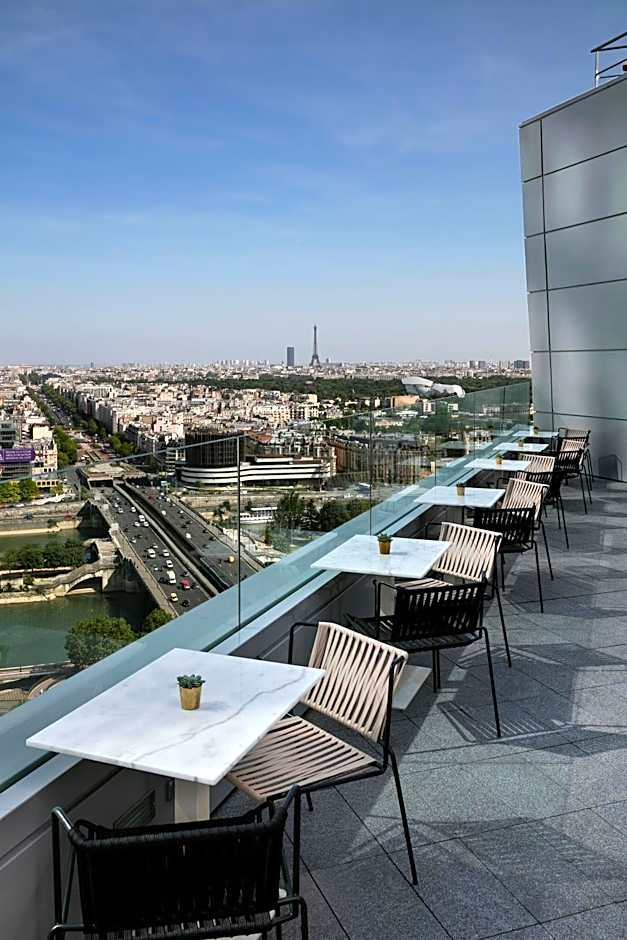 Melia Paris La Defense