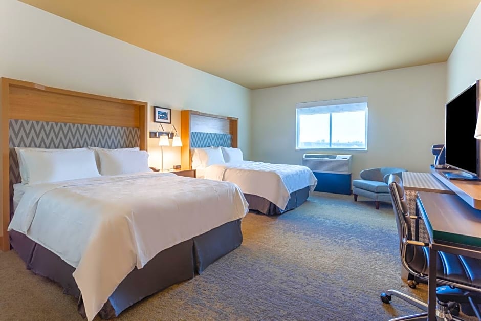 Holiday Inn & Suites - Cedar Falls - Conference Ctr