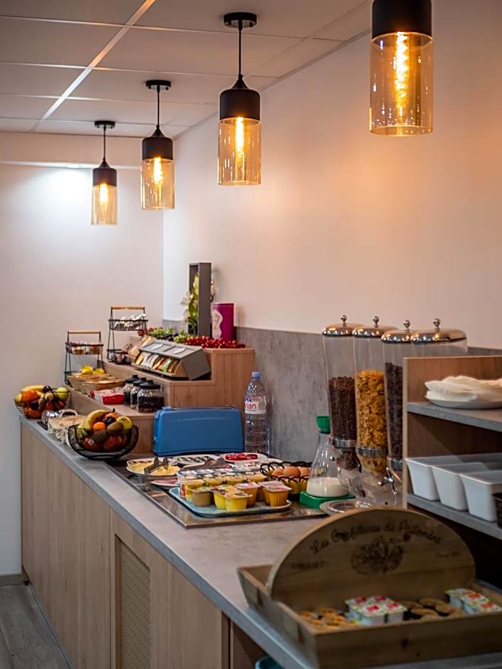 Contact Hotel Restaurant Bleu France - Eragny Cergy