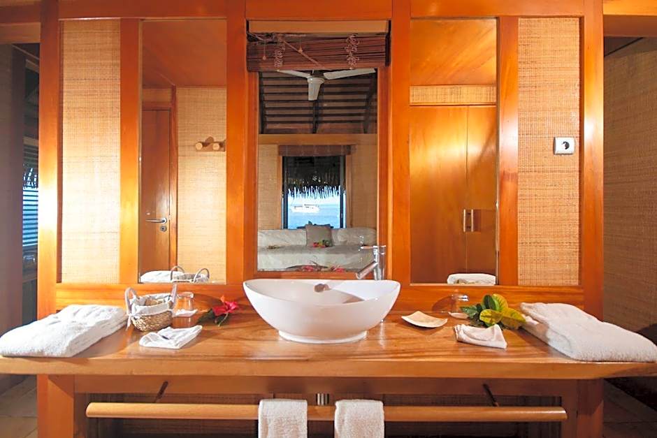 Le Mahana Hotel