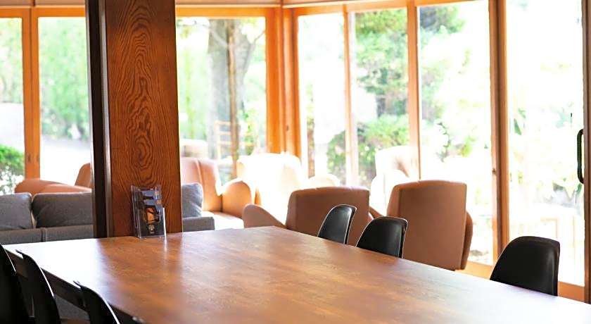 Onsen Guesthouse Aobatonosu