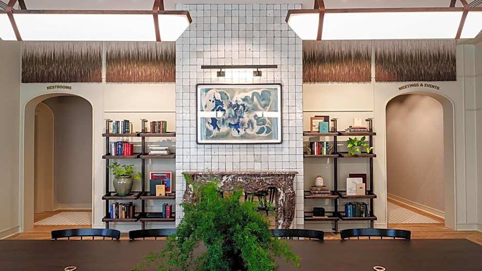 Hotel Heron Alexandria Old Town, Curio Collection by Hilton