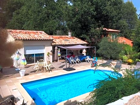 Lou Pitchoun Cabanon