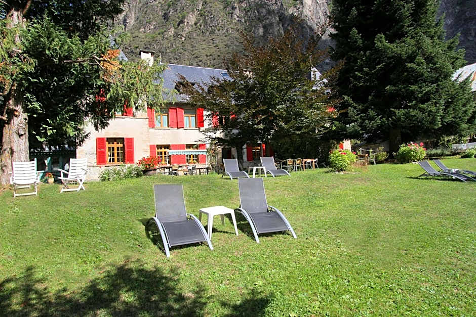 Chateau De La Muzelle