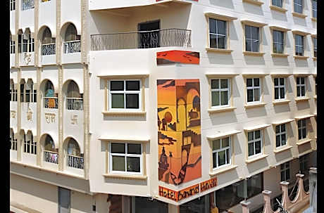 Hotel Banaras Haveli