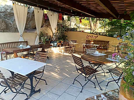 Campagne de la source St Martin B&B