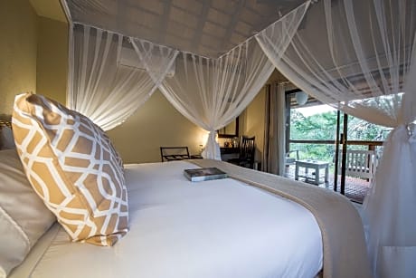 King Bed Deluxe Room