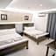 Spotlight Hotel near Hundred Islands Wharf