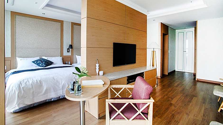 Benikea Hotel Yeosu