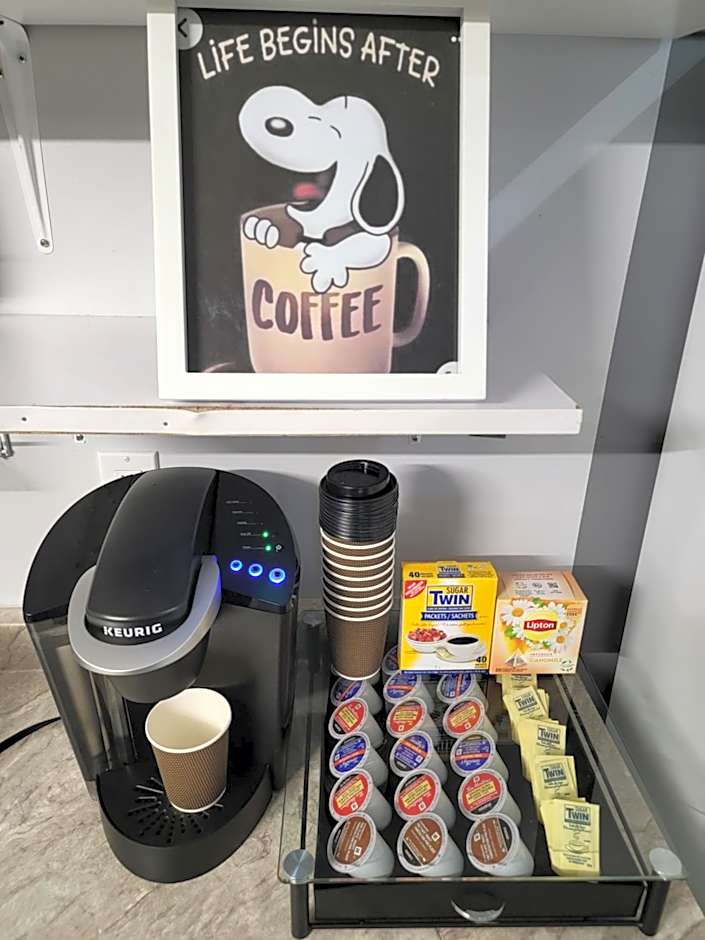 Staycation Studio Apartment, Private kitchen , Washroom, Micro Gym & Free Onsite Parking