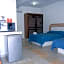 Hotel Plaza Almendros