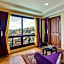 Sumitel Hotel 500 meters from Mall Road