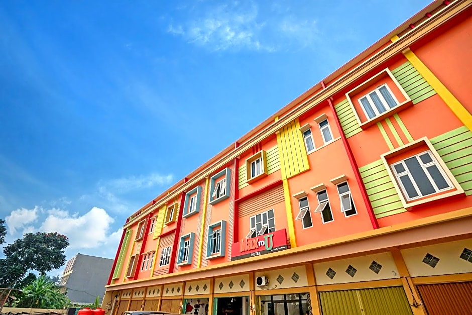 Photo 1 of 24 of OYO Life 1299 Balcony Orange Homestay