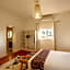Inverdoorn Game Reserve Lodge