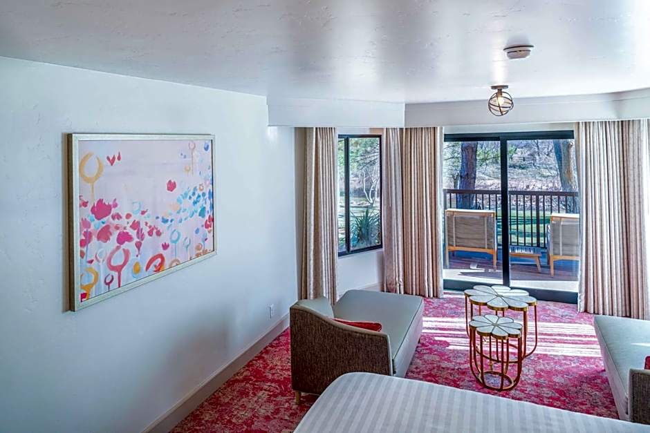 Cliffrose Springdale, Curio Collection by Hilton