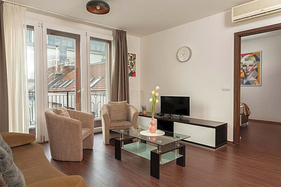 Gozsdu Court Budapest