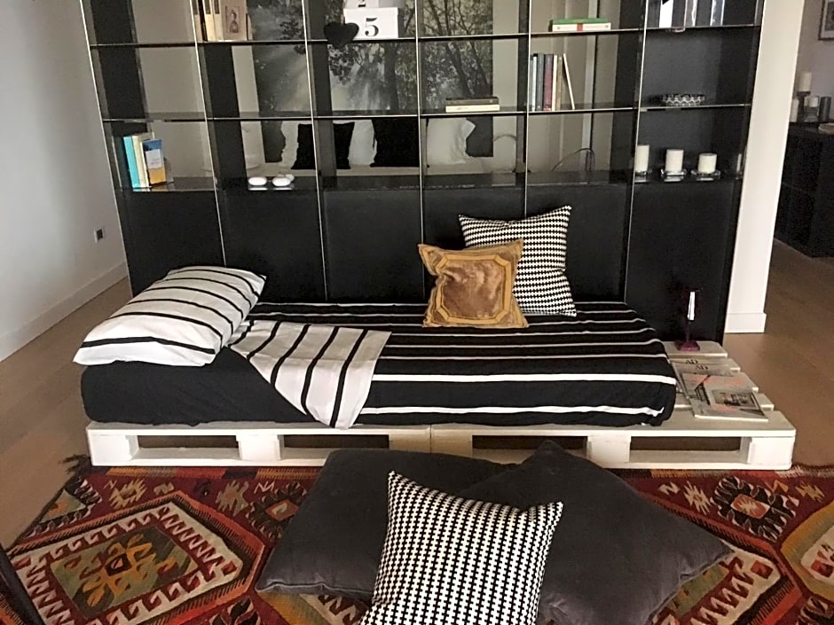 Tra gli Alberi e il Mare