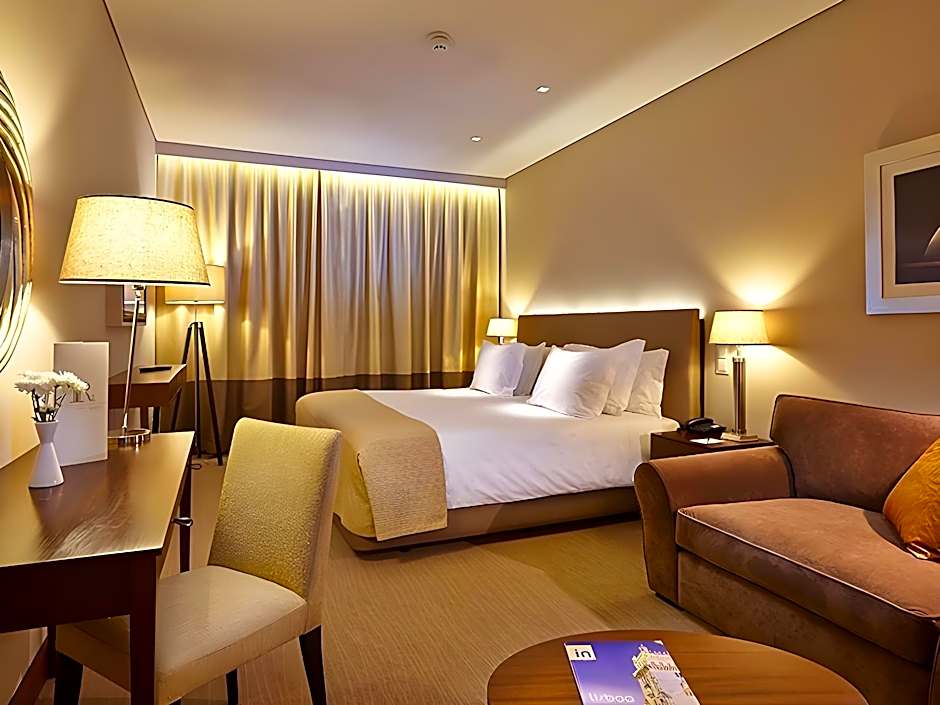Photo 1 of 1 of Executive Suite