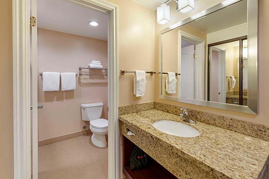 Best Western Plus West Covina Inn