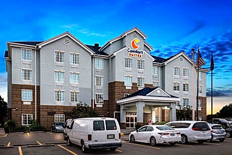 Comfort Suites New Orleans East