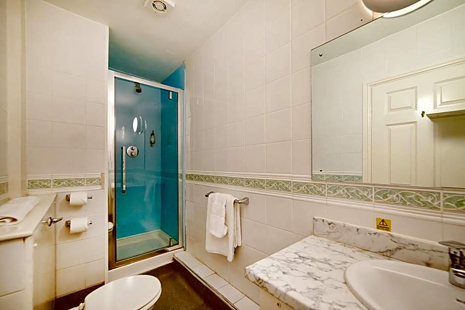 Discovery Inn - Leeds