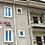 Americana Hotel