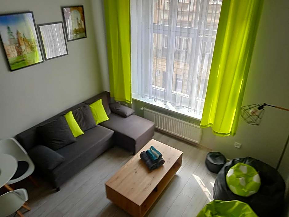 Discover Cracow APARThostel