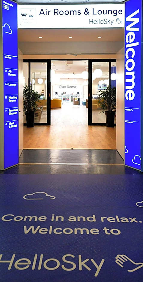 Air Rooms Rome Airport by HelloSky